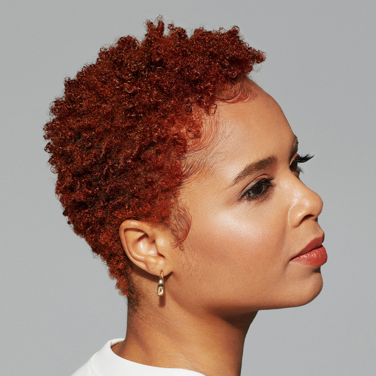 KISS Colors & Care Dense & Curved Twist King - Black