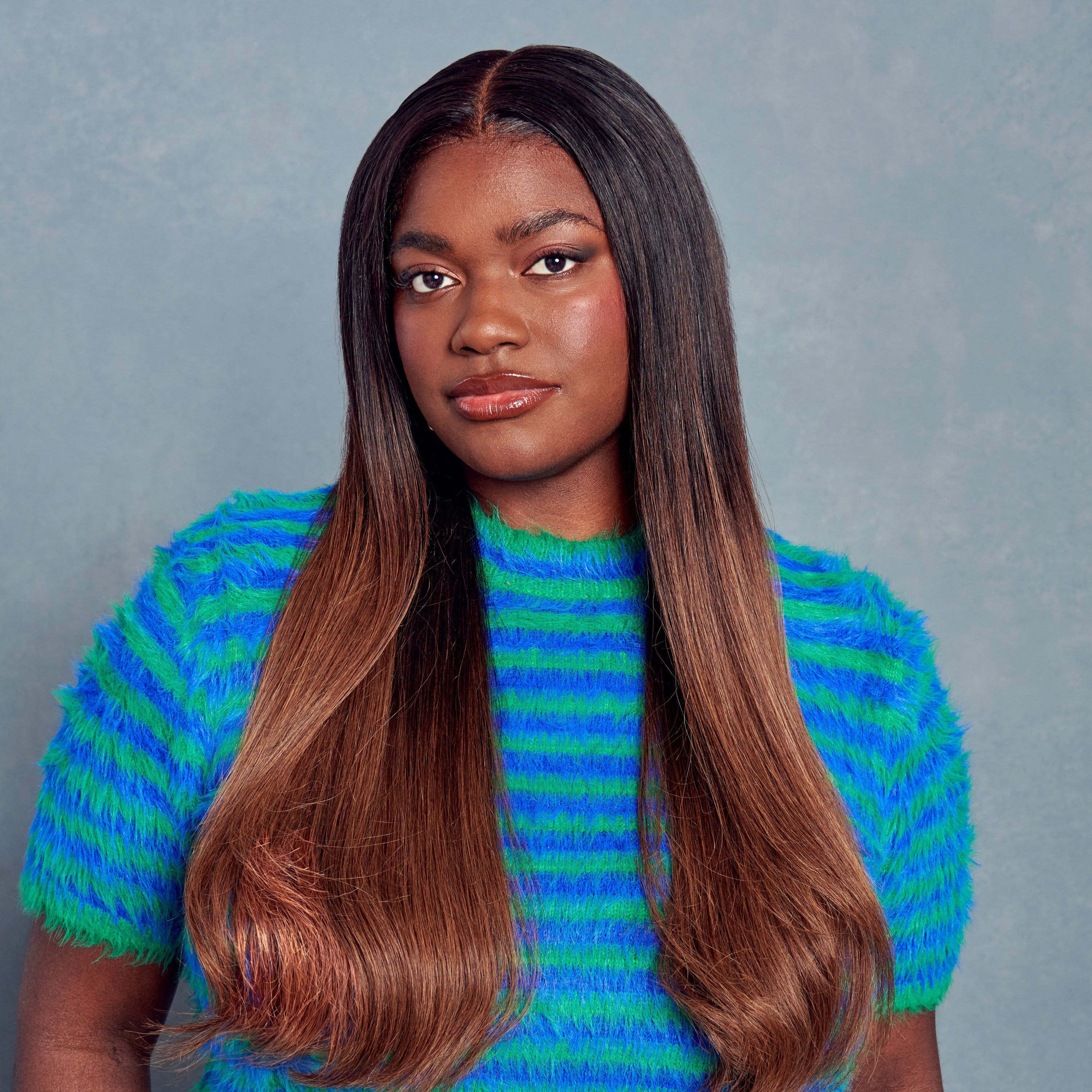 KISS Colors & Care Lace Bond Adhesive Spray Extreme Hold, 11.1 oz.