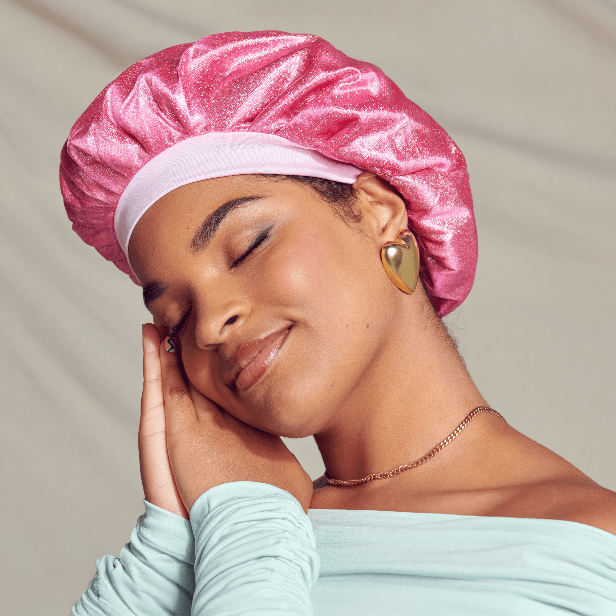 Kiss Colors & Care Glamour Glitter Bonnet Cap, XL - Pink Pearl