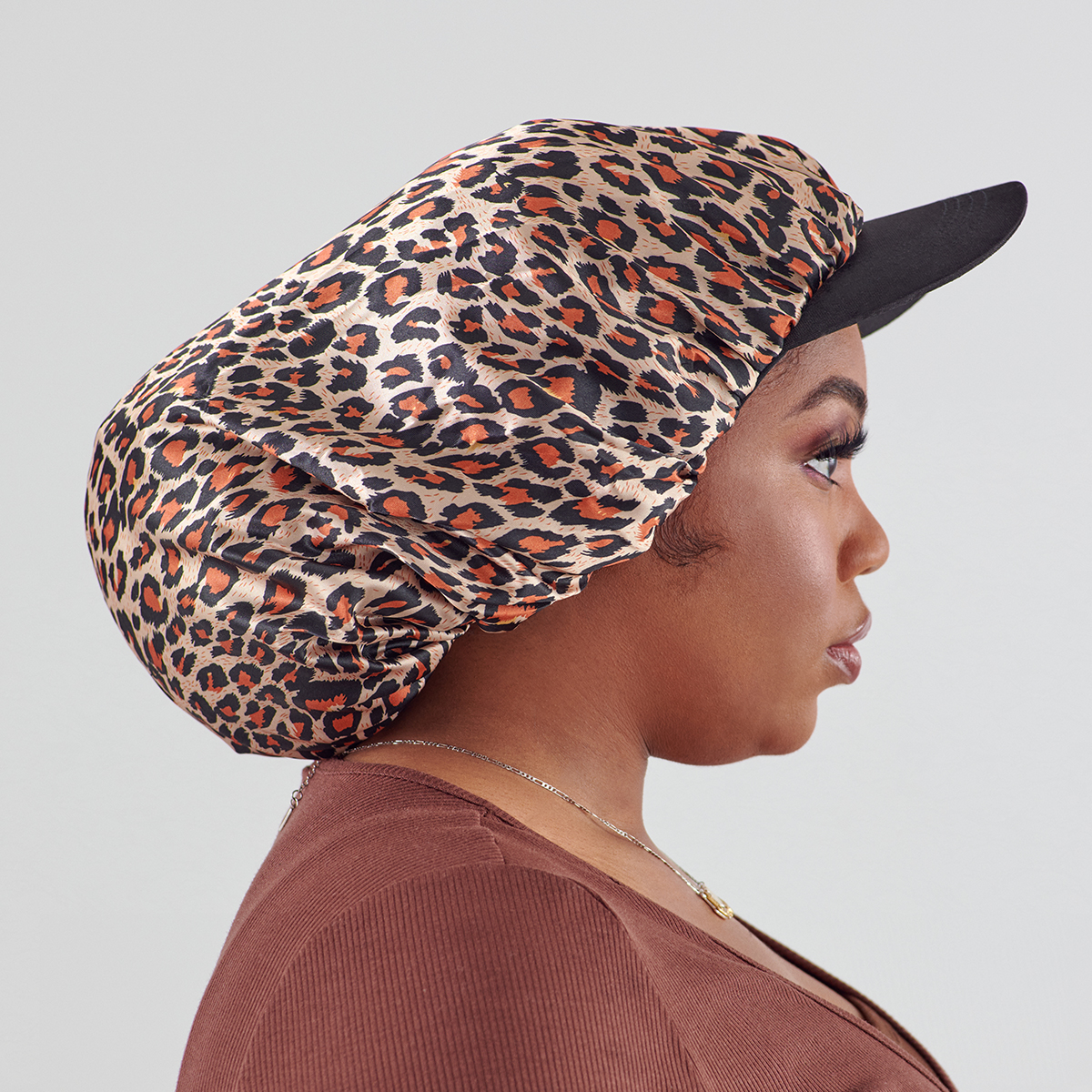 KISS Colors &amp; Care Silky Satin Visor Bonnet Cap – XL Leopard