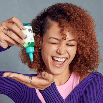 KISS Colors &amp; Care Multivitamin Oil - Tea Tree