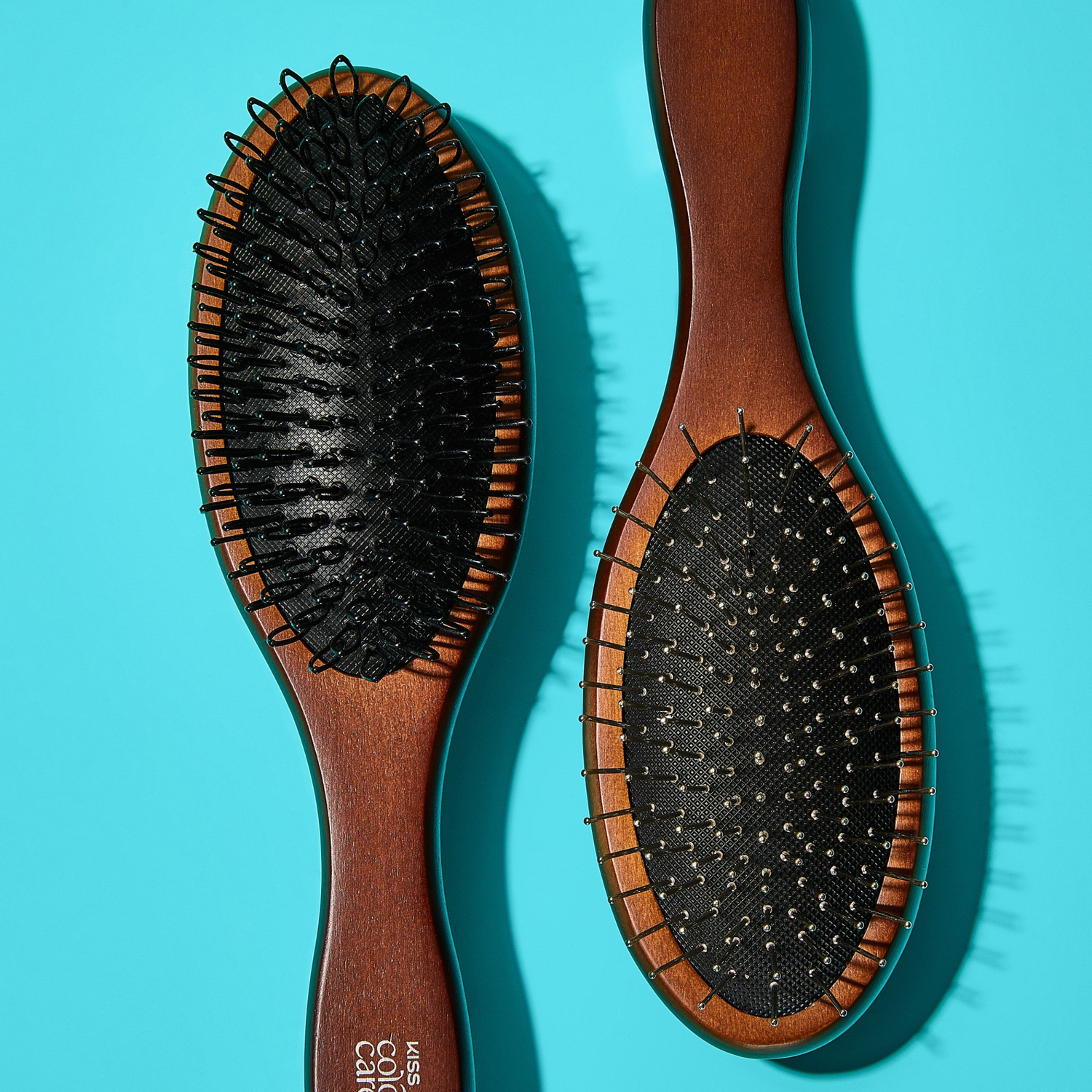 Kiss Colors &amp; Care Dual-Sided 2-in-1 Wooden Wig Brush