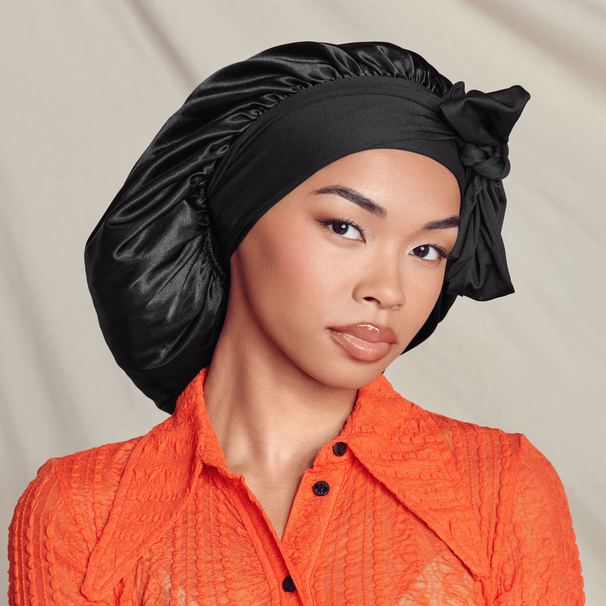 Kiss Colors &amp; Care Silky Satin Tie Band Edge Bonnet - Black