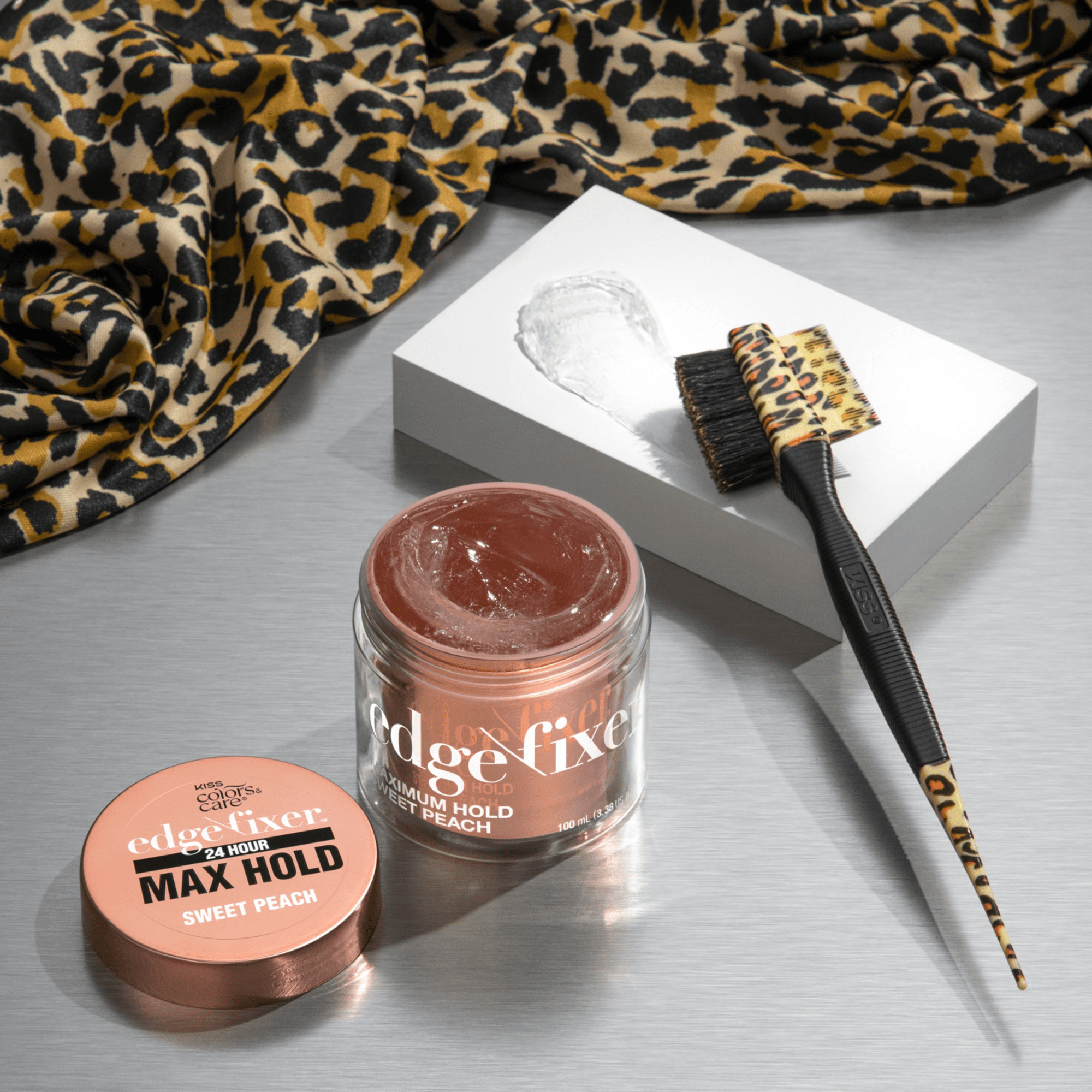 KISS Colors &amp; Care Edge Brush with Case